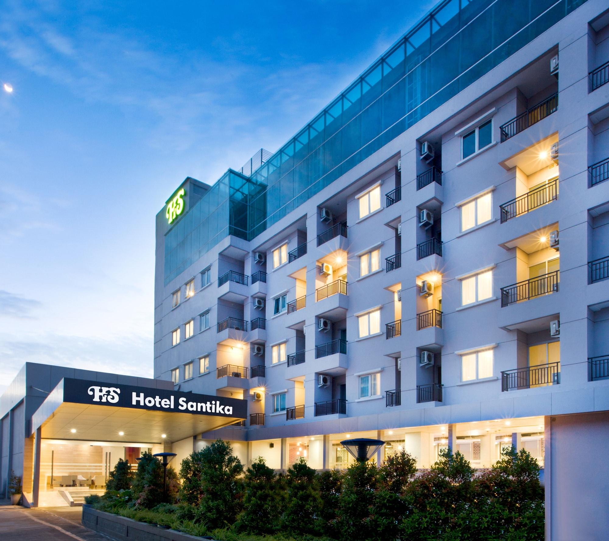 Hotel Santika Mega City Bekasi Buitenkant foto