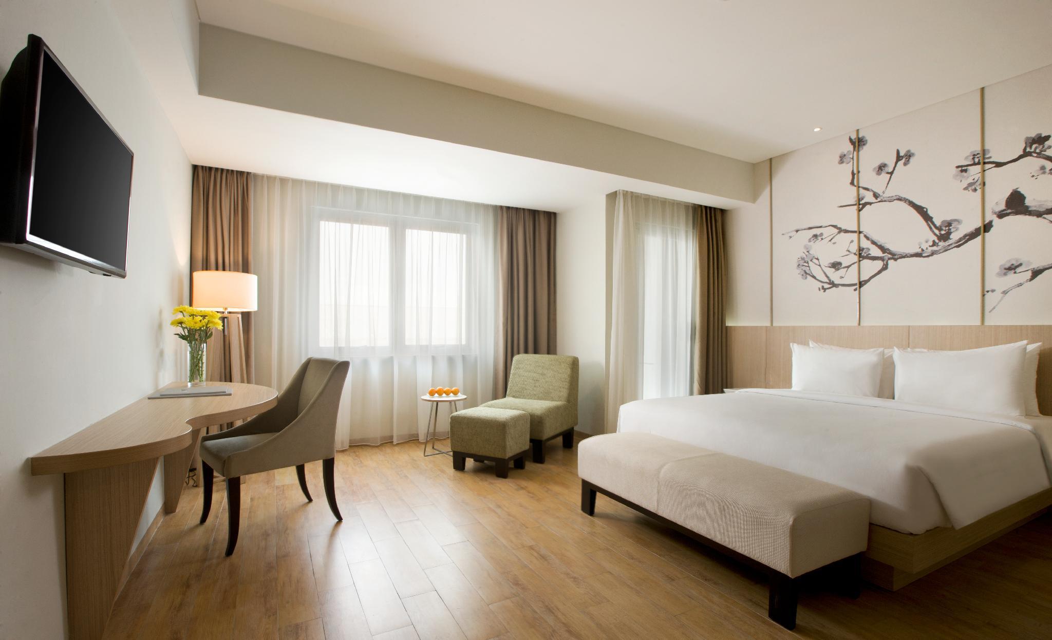 Hotel Santika Mega City Bekasi Buitenkant foto